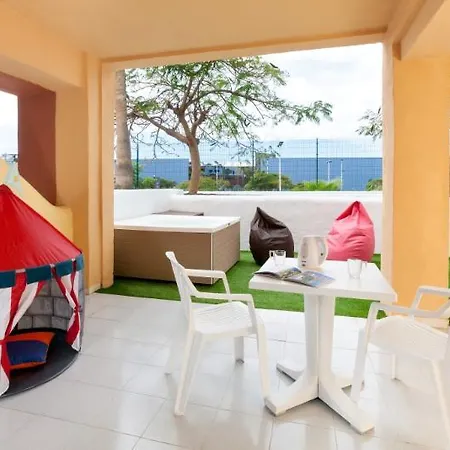 Tagoro Family & Fun 4* Адехе