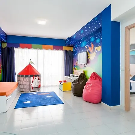 Tagoro Family & Fun 4* Адехе