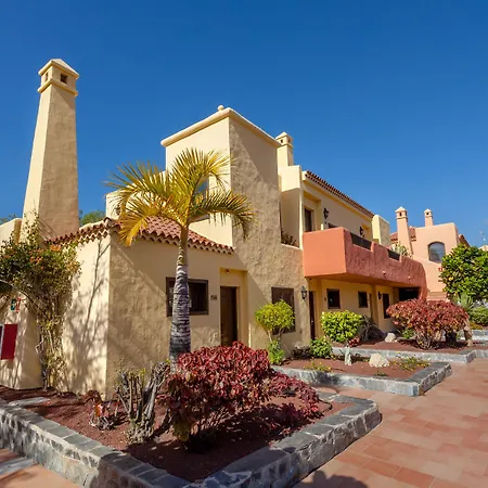 Tagoro Family & Fun מלון אדחה